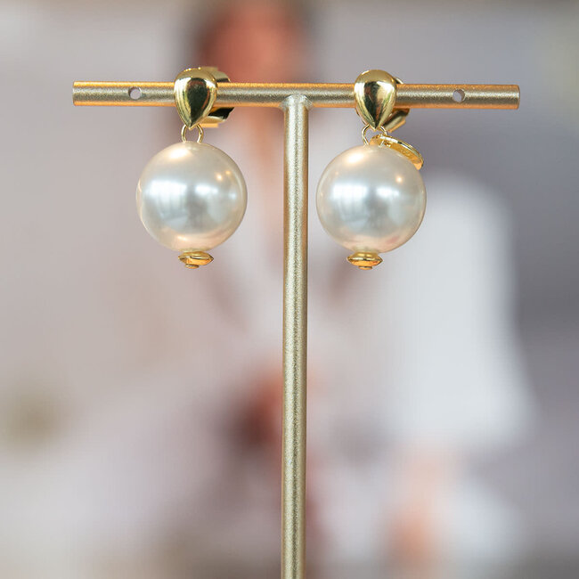 Paviè Oorring Anonciada Oro