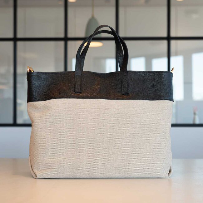 Carol J Handtas Alastina Cuoio/Nero