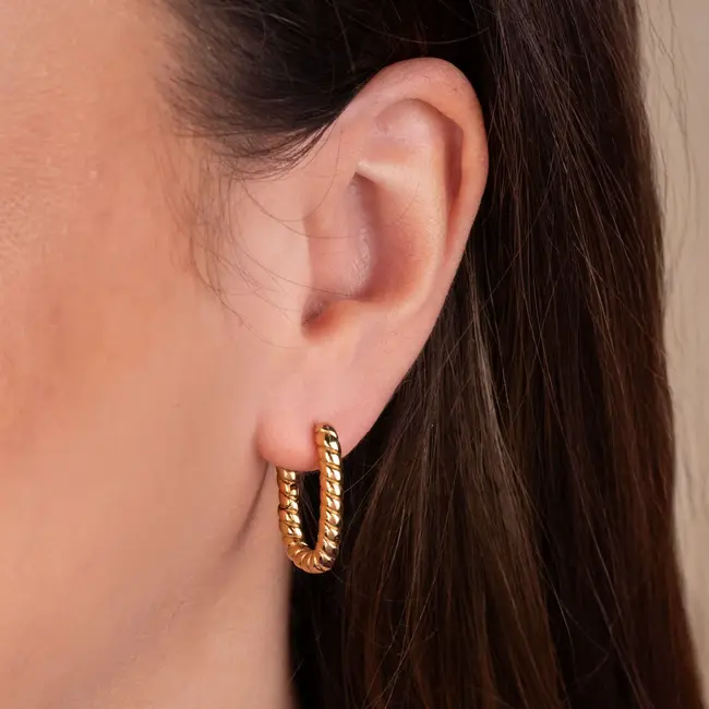 MelanO FR Croissant earrings