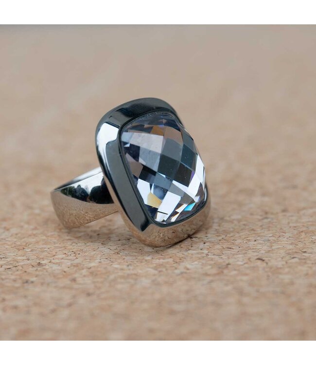 MelanO Ring met Crystal – 28mm