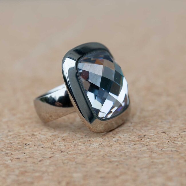 MelanO Ring met Crystal – 28mm