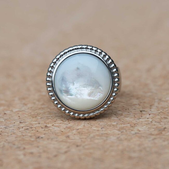 MelanO Ring met Bali Opal – 22mm