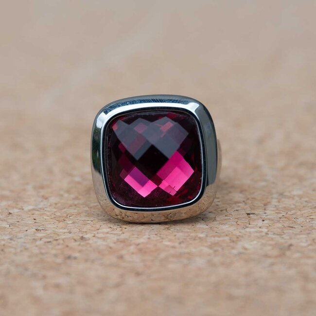 MelanO Ring met Fuchsia – 22mm