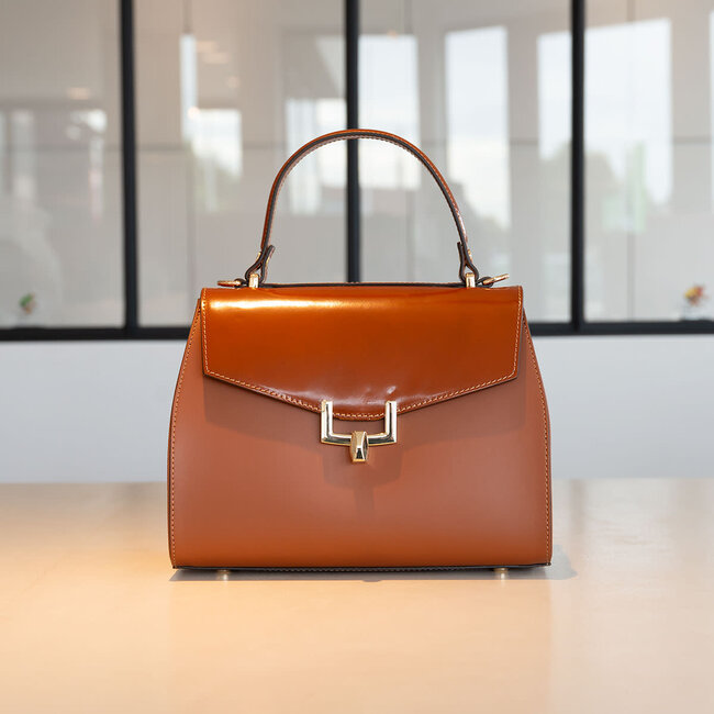 Carol J Leren handtas Noemi in cognac