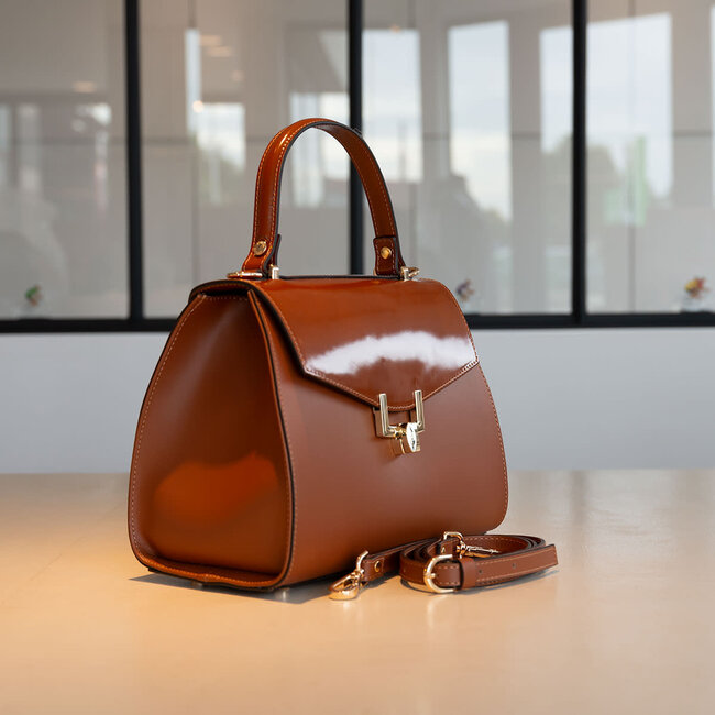 Carol J Leren handtas Noemi in cognac