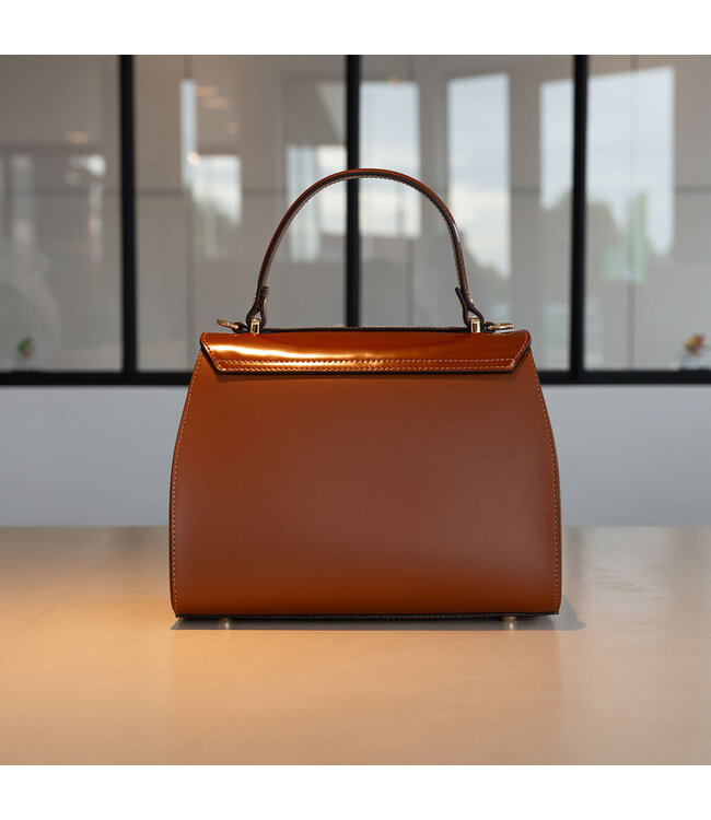 Carol J Leren handtas Noemi in cognac