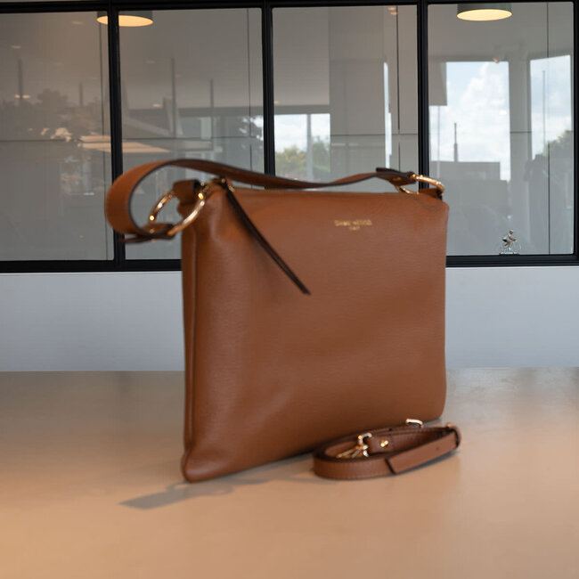 Carol J Leren handtas Ariana in cognac