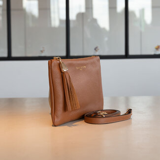 Carol J Handtas Amira Cognac