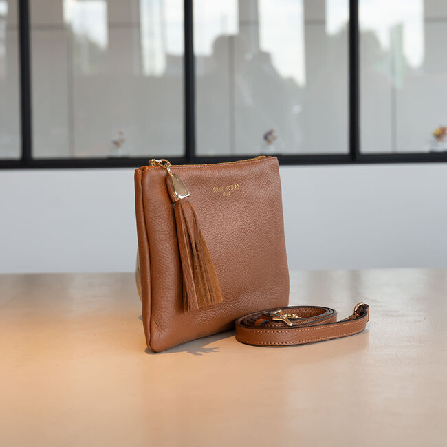 Carol J Leren handtas Amira in cognac