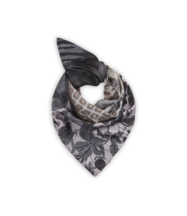 Codello Sjaal Printed Triangle Patched Grey