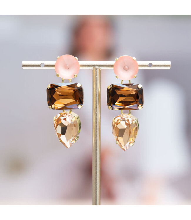 Paviè Oorring Elenora Marrone