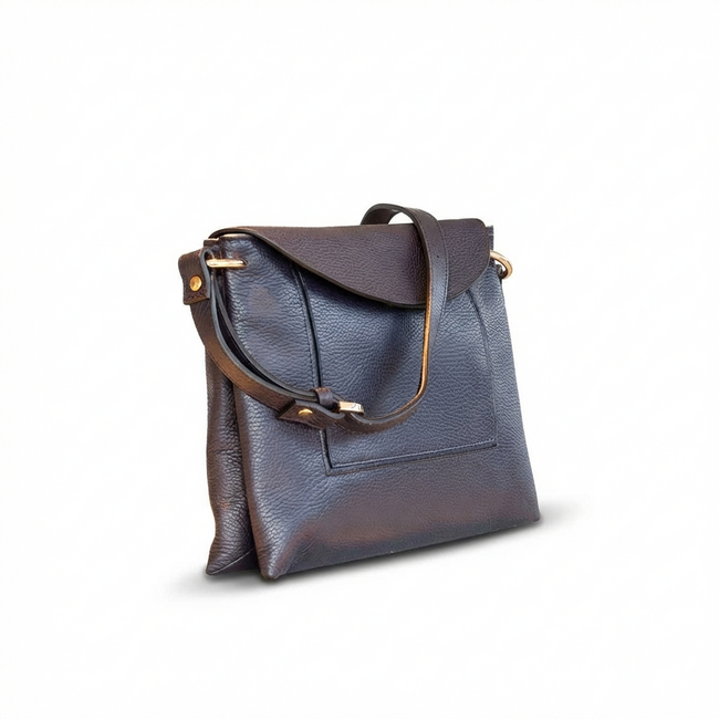 Carol J Handtas Giovanna Blu