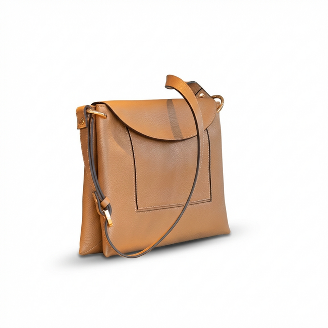 Carol J Handtas Giovanna Tan