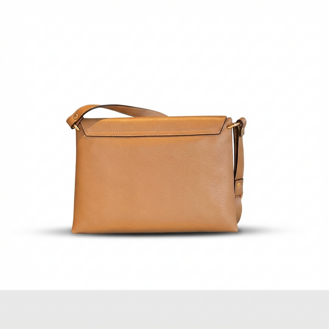 Carol J Handtas Giovanna Tan