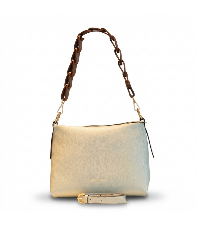 Carol J Handtas Liona Mare