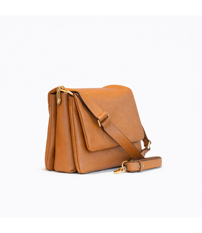 Carol J Handtas Lidia Tan