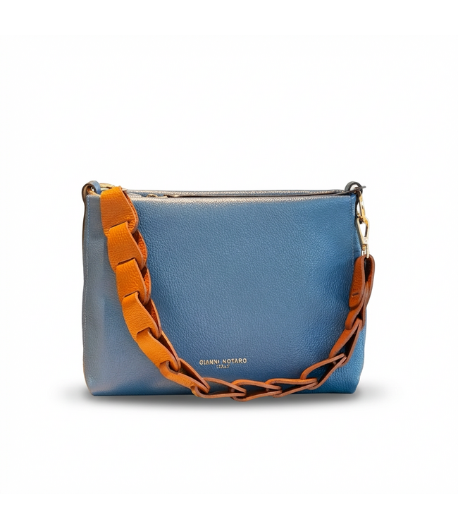 Carol J Handtas Liona Bluette