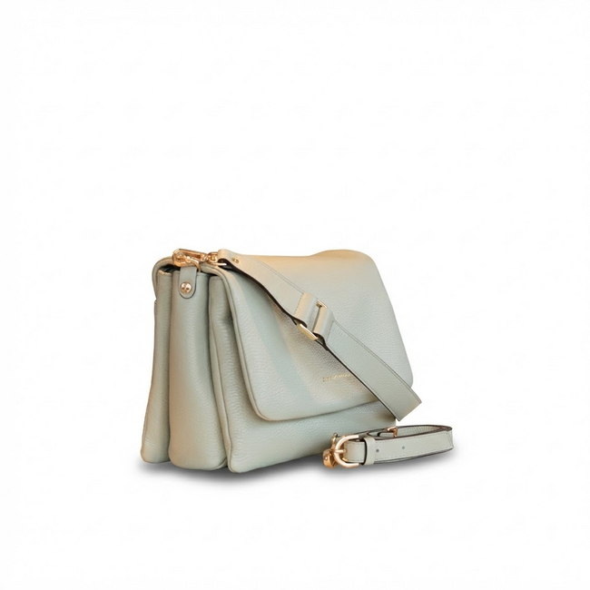 Carol J Handtas Lidia Mare