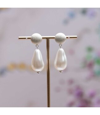 Flo Jewelry Oorring Aafke Silver/Pearl