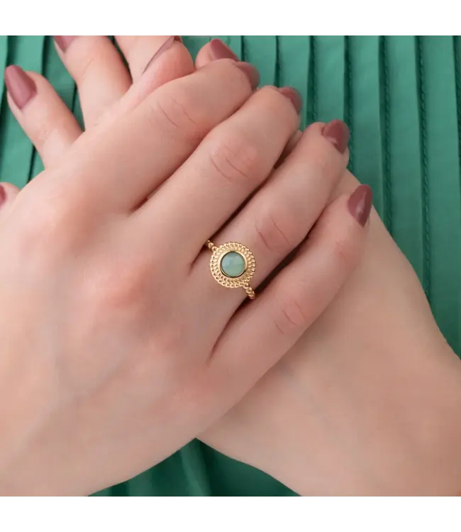 MelanO Twisted Glorious Fuchsia purple