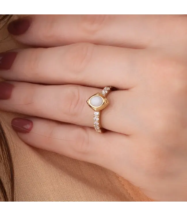 MelanO Twisted Victorian gem White Jade