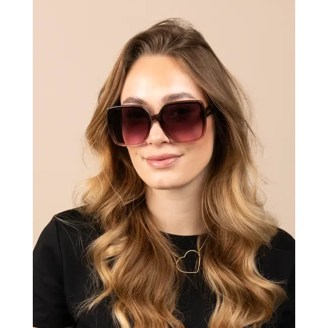 Oozoo pink sunglasses