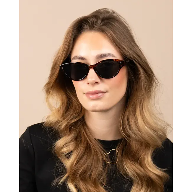 Oozoo Oozoo - brown tortoise sunglasses