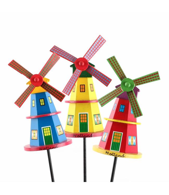 36 stuks 3d molen op stok blauw/geel/rood assorti