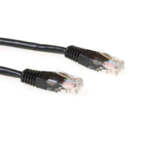 ACT Zwarte 10 meter UTP CAT5E patchkabel met RJ45 connectoren