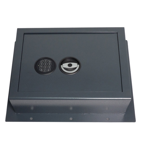 1825 Coffre-fort au sol