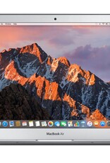 Apple MacBook Air 13-inch: 1.6GHz dual-core Intel Core i5, 256GB