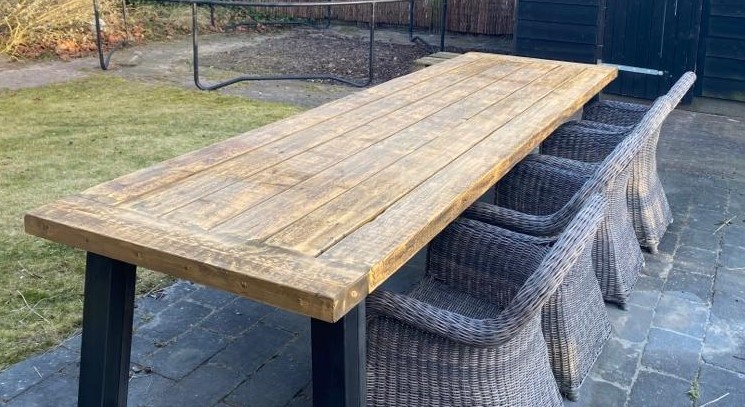 Tuintafel Mik