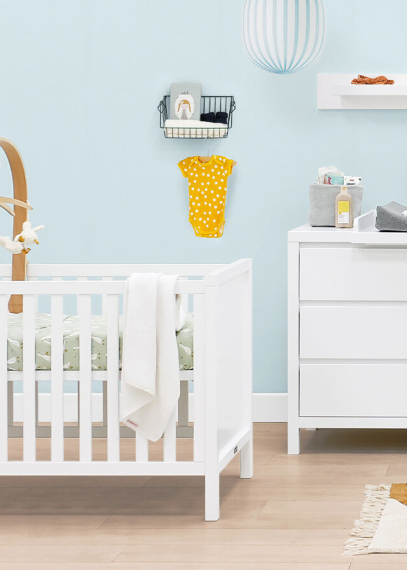 BOPITA Bed 60x120cm + Chest of drawers Corsica white