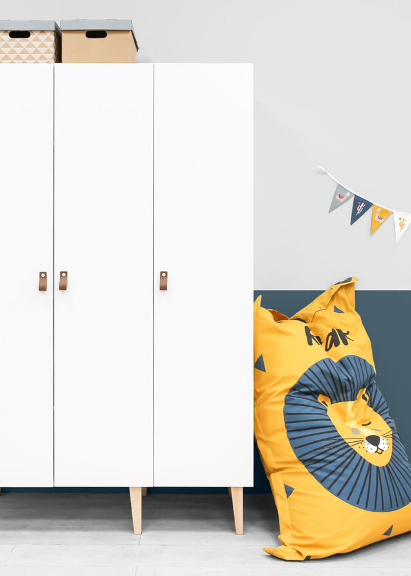 BOPITA 3 deurskast Indy wit  / naturel