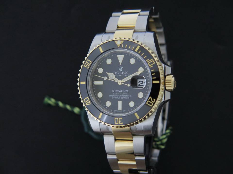 Submariner date oyster. Rolex Oyster Perpetual Submariner. Rolex Oyster Perpetual Date Submariner. Rolex 116613ln. Rolex Submariner Steel Gold.