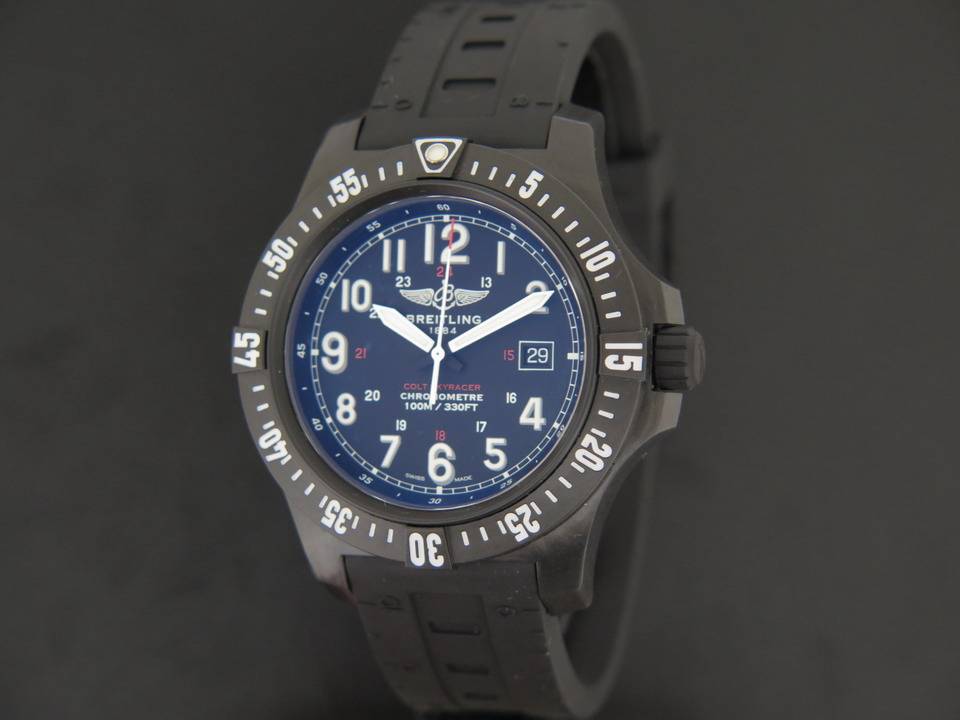 Breitling colt skyracer x74320 Clearance