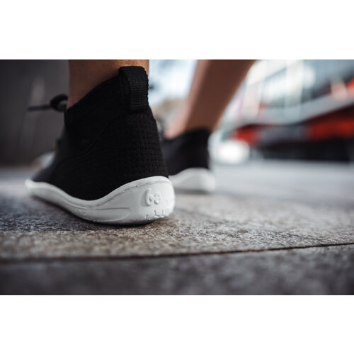 Be Lenka Stride Black