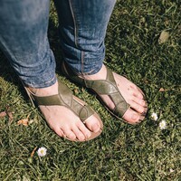 Barefoot-sandalen, op bijna helemaal blote voeten