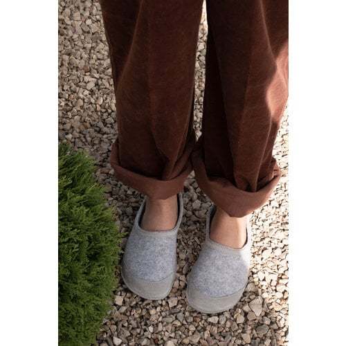 Oma King Barefoot Warm Slippers Grey