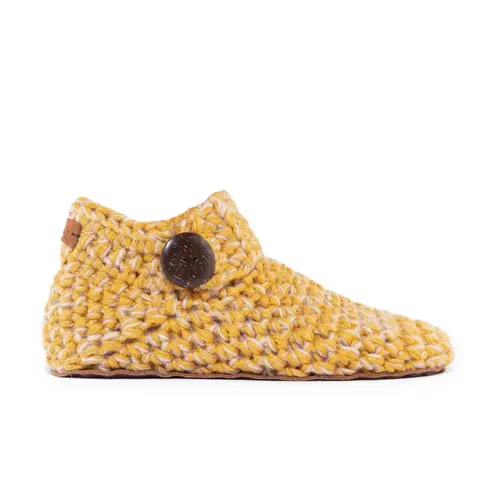 Kingdom of Wow Low Top Butterscotch