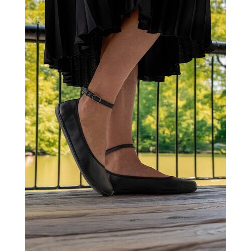 Be Lenka Florence All Black