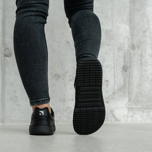Barebarics Zing All Black Leather