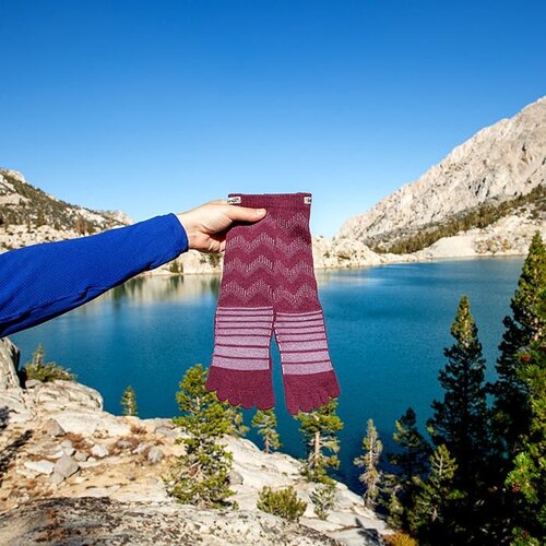 Injinji Outdoor Midweight Crew Wool Garnet