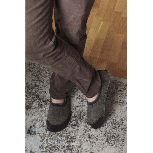 Oma King Barefoot Warm Slippers Dark Grey Oma King Barefoot Warm Slippers Dark Grey