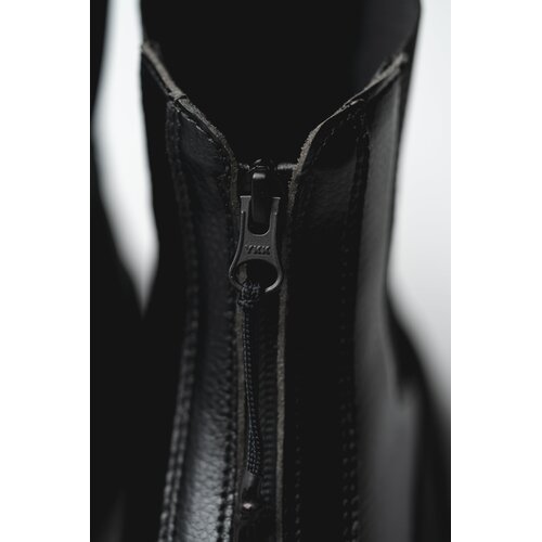 Ohne Project Zuri Black