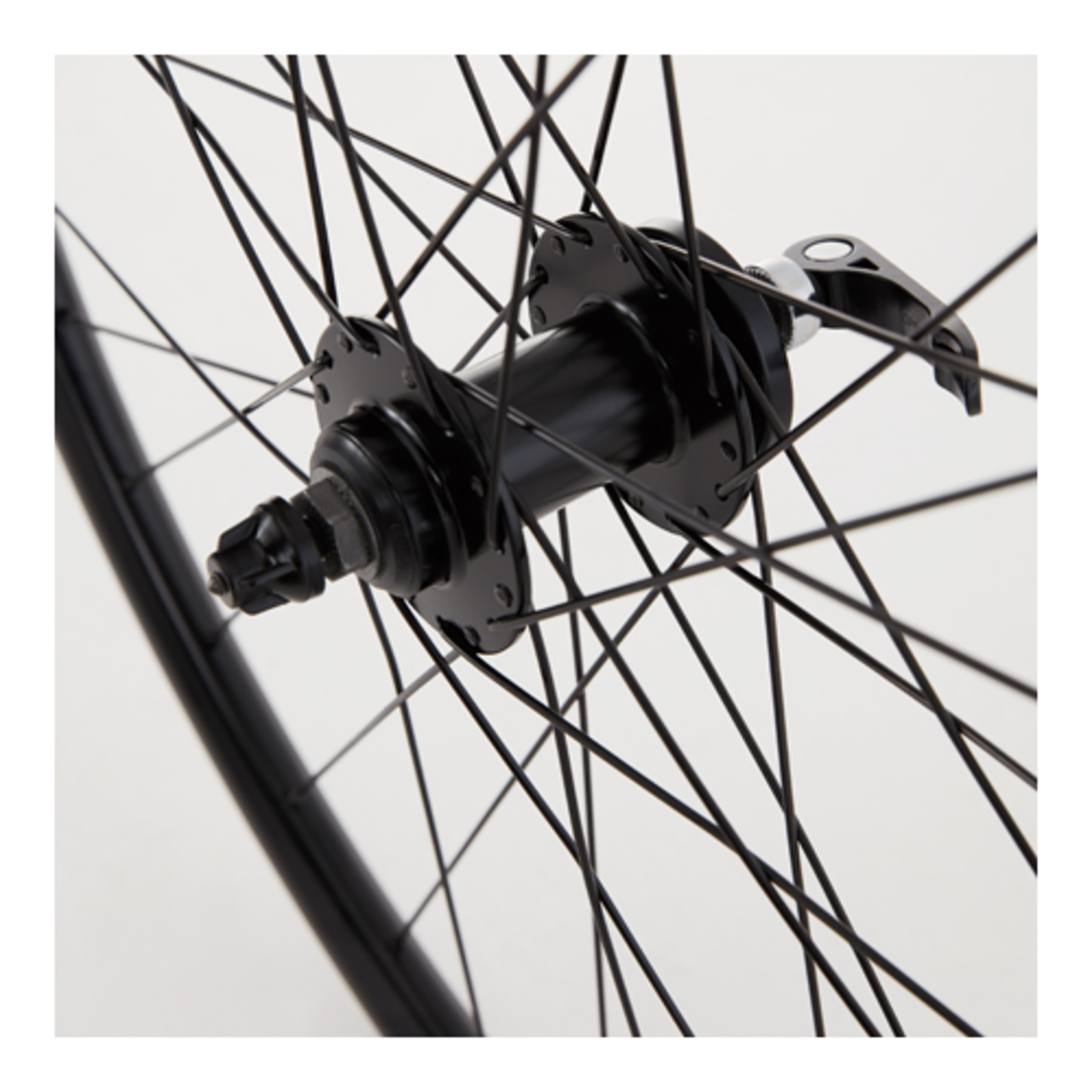 M:Part M:Part Wheel 26" Alloy 6B Front Hub Q/R 100 MM / 26" DW Disc Rim Black