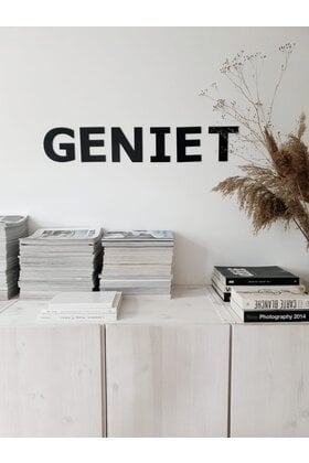 GENIET letters wit