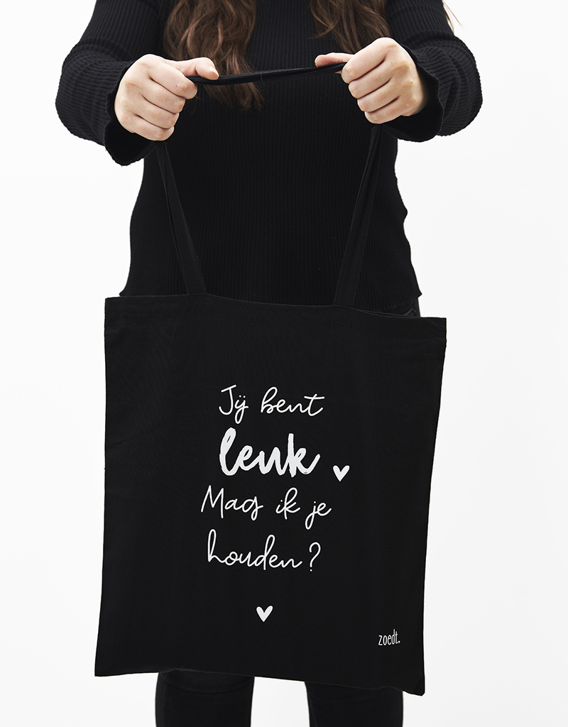 Zwarte katoenen tas met 'Geluk is genieten van wat er is'