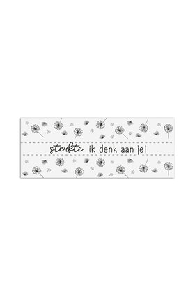 Cadeaukaartje met tekst Sterkte ik denk aan je!