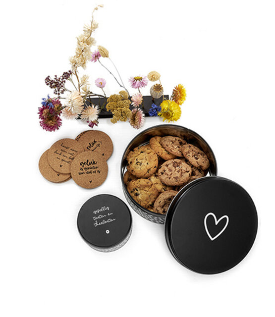 Koektrommel zwart wit met hartje Koektrommel zwart wit met hartje